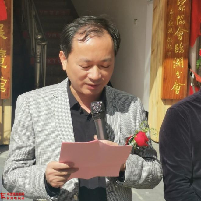 PicsArt_10-08-10.19.27.jpg PicsArt_10-08-10.19.27.jpg