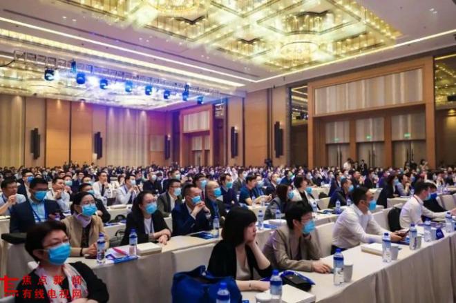 PicsArt_05-16-04.28.58.jpg PicsArt_05-16-04.28.58.jpg