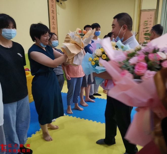 图片4.png 图片4.png