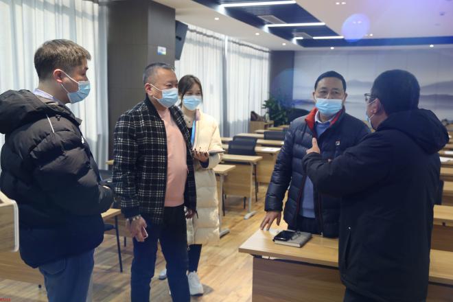 图片5.jpg 图片5.jpg