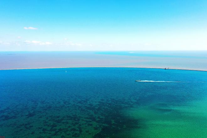 双色海_proc.jpg 双色海_proc.jpg