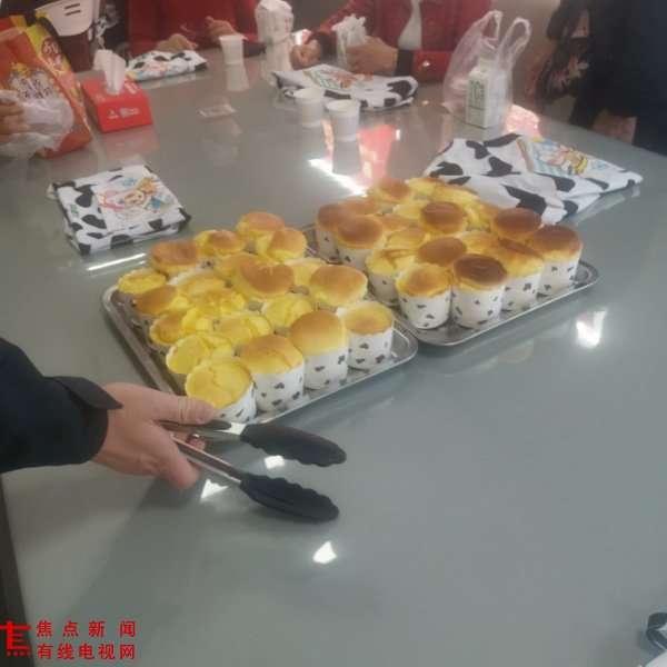 PicsArt_04-26-10.08.45.jpg PicsArt_04-26-10.08.45.jpg