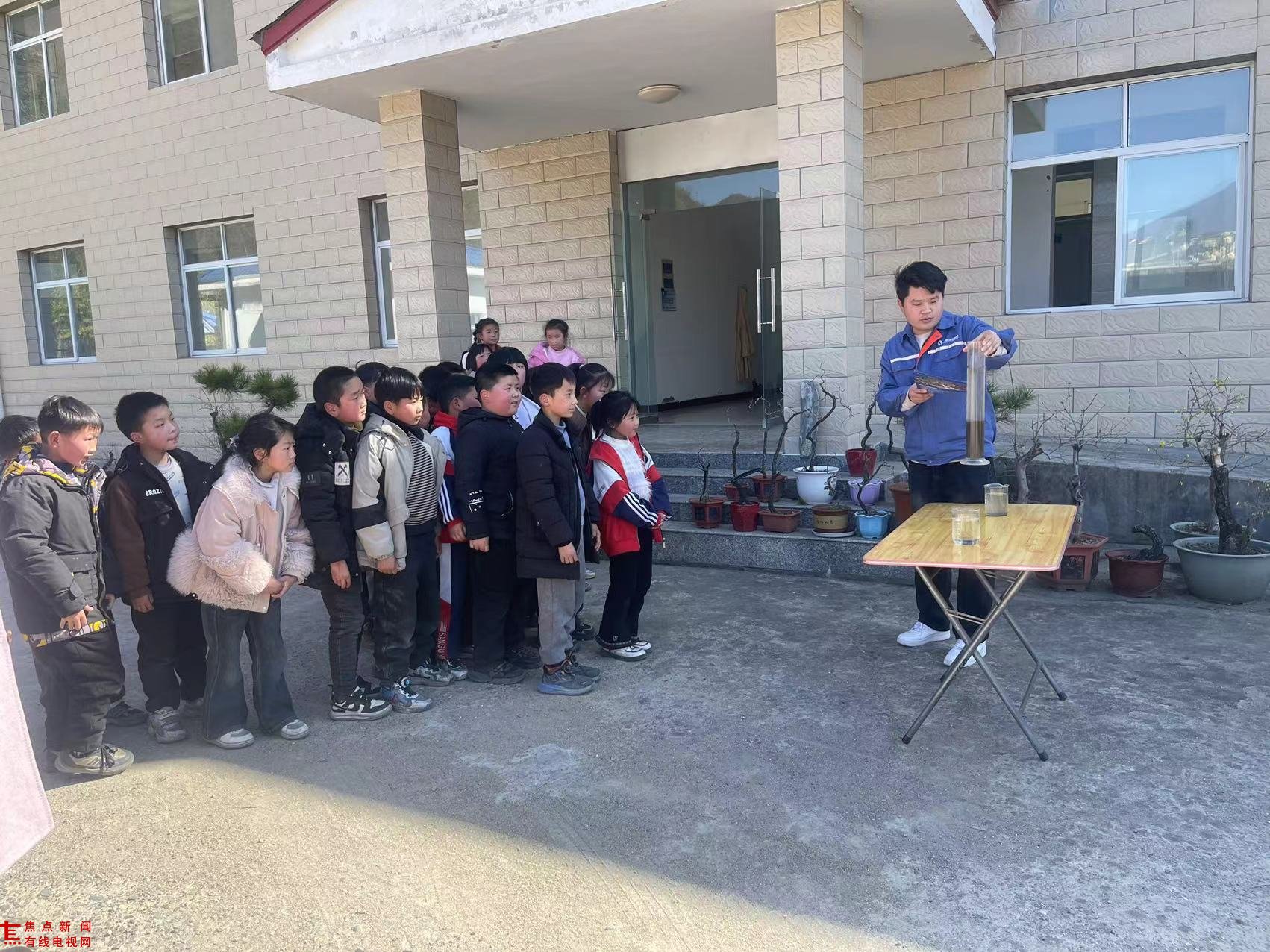 图片4.jpg 图片4.jpg