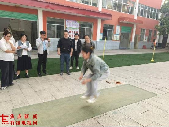 图片2.jpg 图片2.jpg