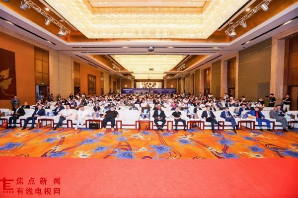 深化品牌战略合作 北京国宾礼控股携手延边悟德酱露黑参酒共拓健康露酒新赛道